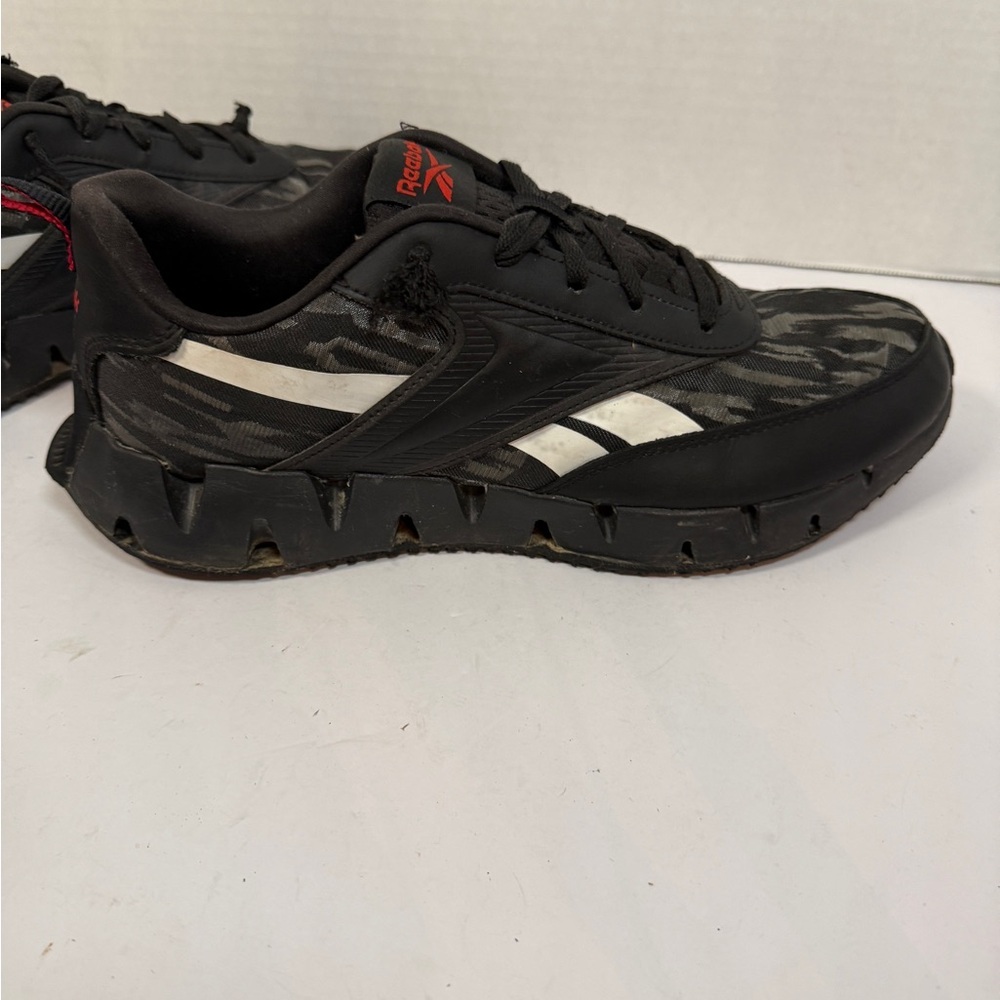 Reebok Men's Zig Dynamica Black/Red/White Camo, Running Shoes SIZE 12 - Picture 10 of 10